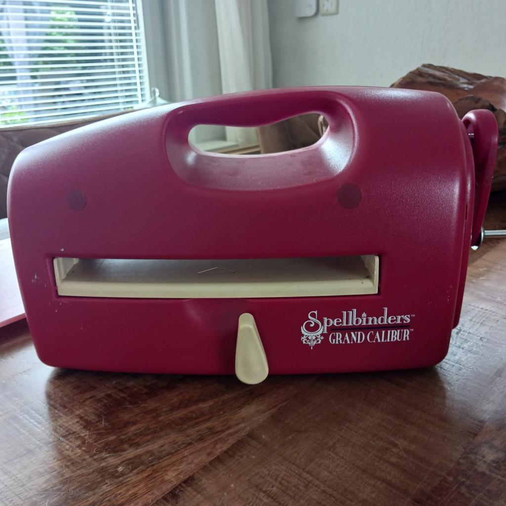 spellbinder/stansmachine, Gebruikt, Kunststof, Knutselmateriaal, Ophalen