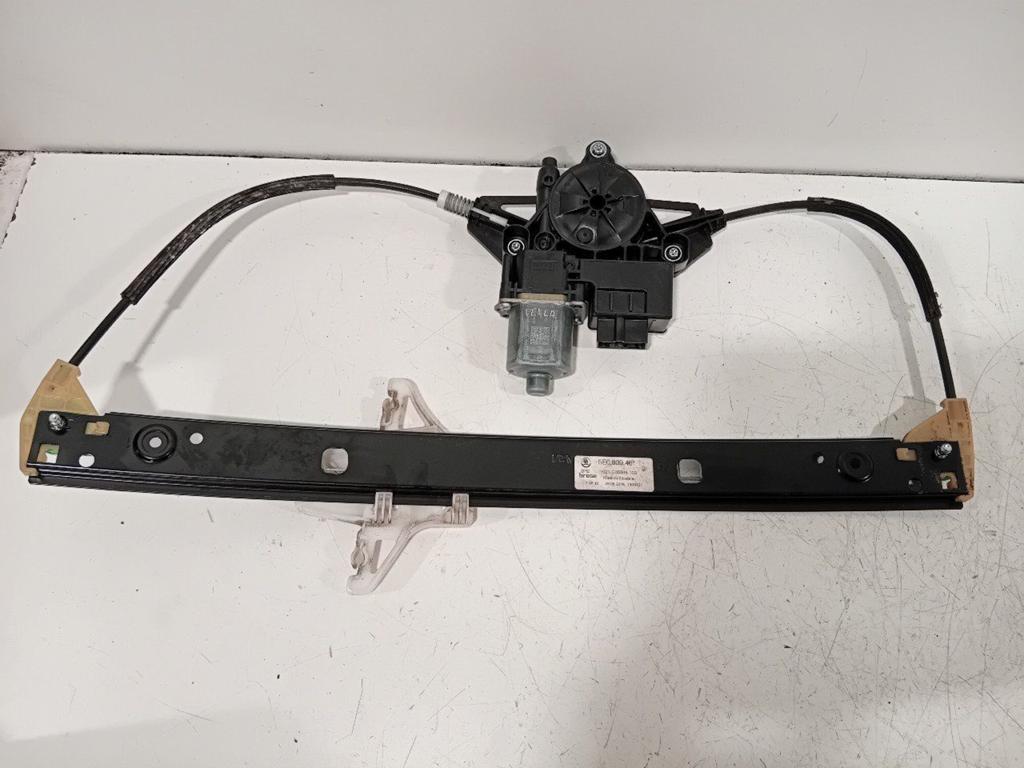 Raammechaniek elektrisch links achter Skoda Octavia, Onderdelen@venauto.nl, Van der Ven Autorecycling B.V., Gebruikt, Ettenseweg 76, 4706 PB Roosendaal, The Netherlands