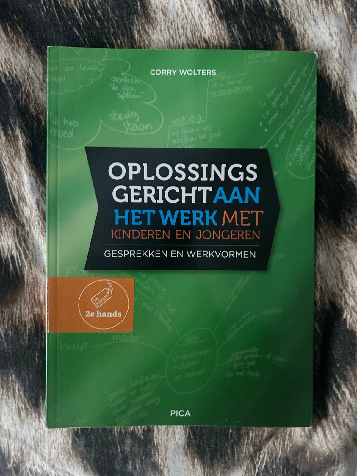 Oplossingsgericht aan het werk met kinderen en jongeren, Ophalen of Verzenden, Zo goed als nieuw, HBO