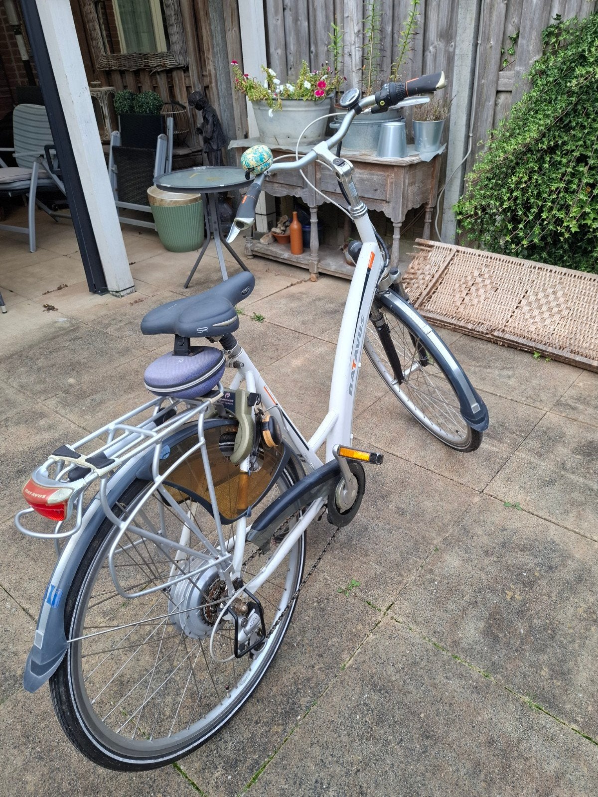 Foto 2 van te koop batavus elec fiets