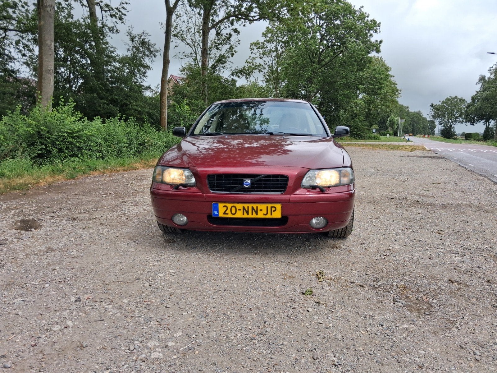 Volvo S60 2.3 T5 AUT 2003 Rood, Auto's, Volvo, Particulier, S60, Benzine, E, Sedan, Automaat, Origineel Nederlands, Rood, Voorwielaandrijving