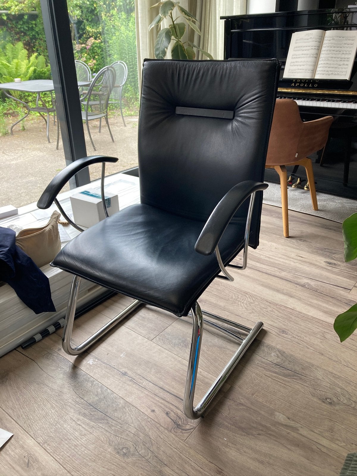 Luxe leren bureaustoel, Huis en Inrichting, Bureaustoelen, Ophalen, Zo goed als nieuw, Zwart, Bureaustoel
