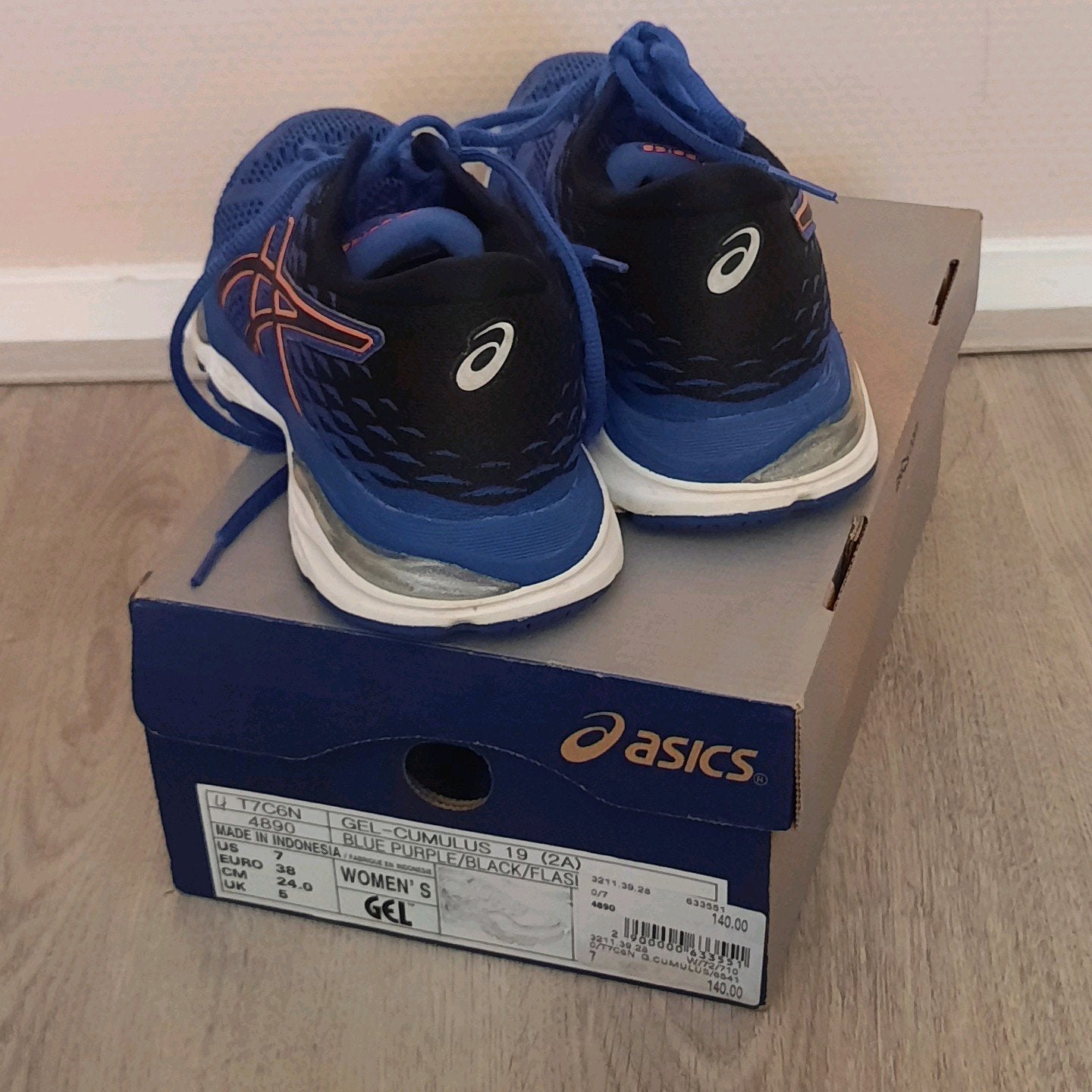 Gel cumulus asics maat 38 dames (gedragen), Ophalen of Verzenden, Gedragen, Sneakers of Gympen