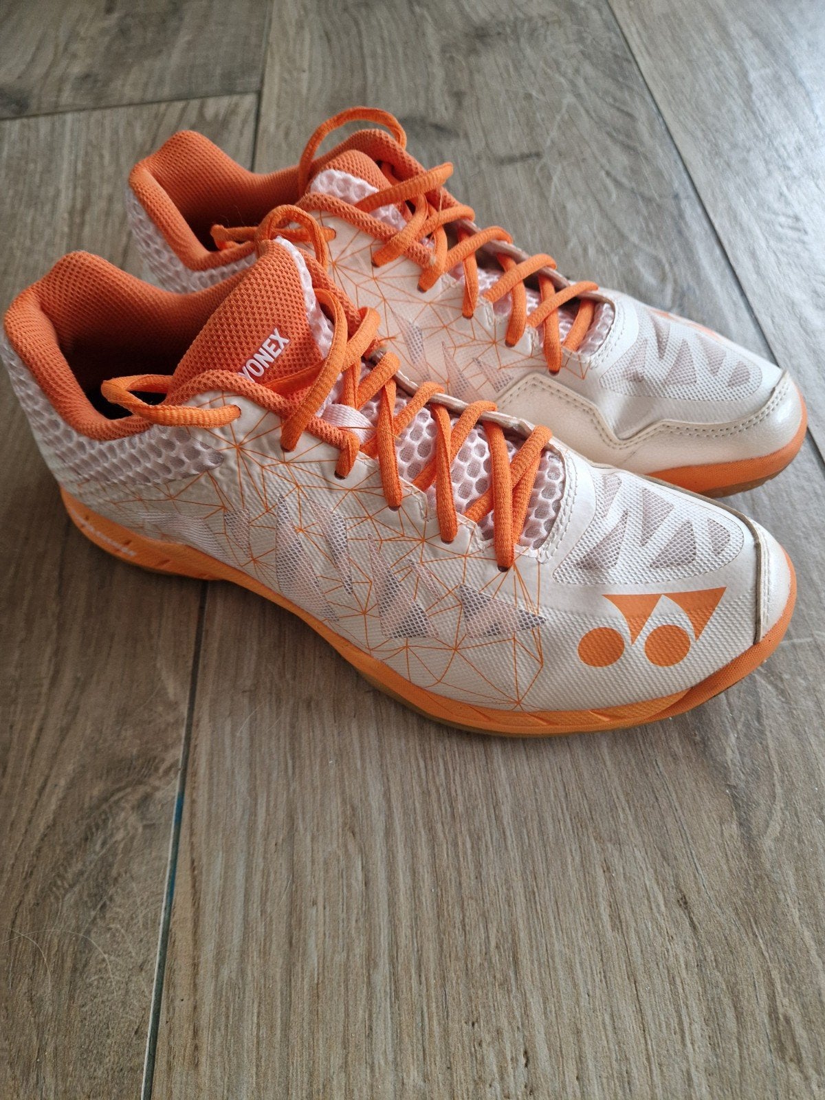 badmintonschoenen dames, Sport en Fitness, Ophalen of Verzenden, Zo goed als nieuw, Schoenen