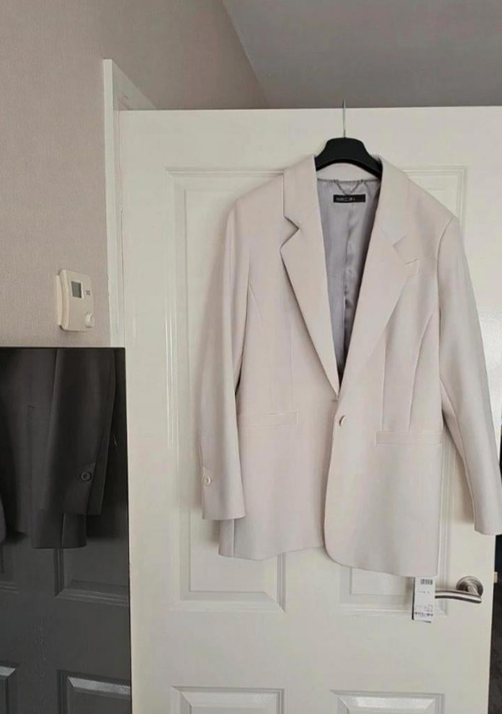 Nieuwe Marcain blazer maat 42, Overige kleuren, Maat 42/44 (L), Nieuw, Ophalen of Verzenden