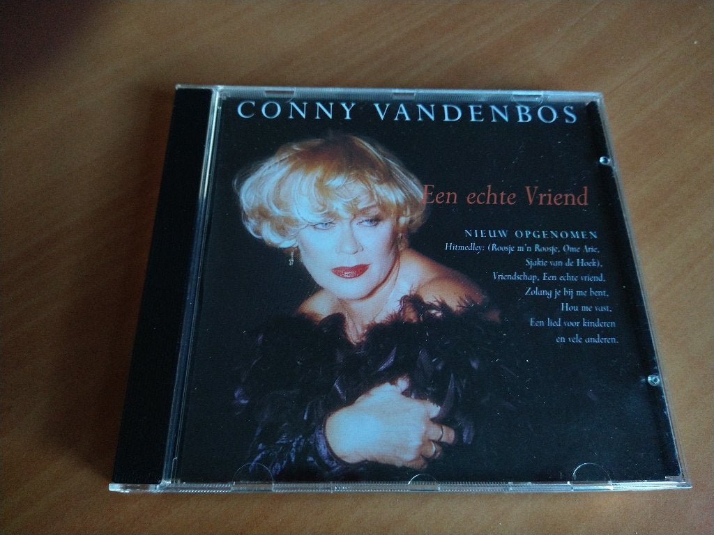 CD Conny Vandenbos - Een echte vriend, Cd's en Dvd's, Cd's | Nederlandstalig, Ophalen of Verzenden, Zo goed als nieuw, Levenslied of Smartlap