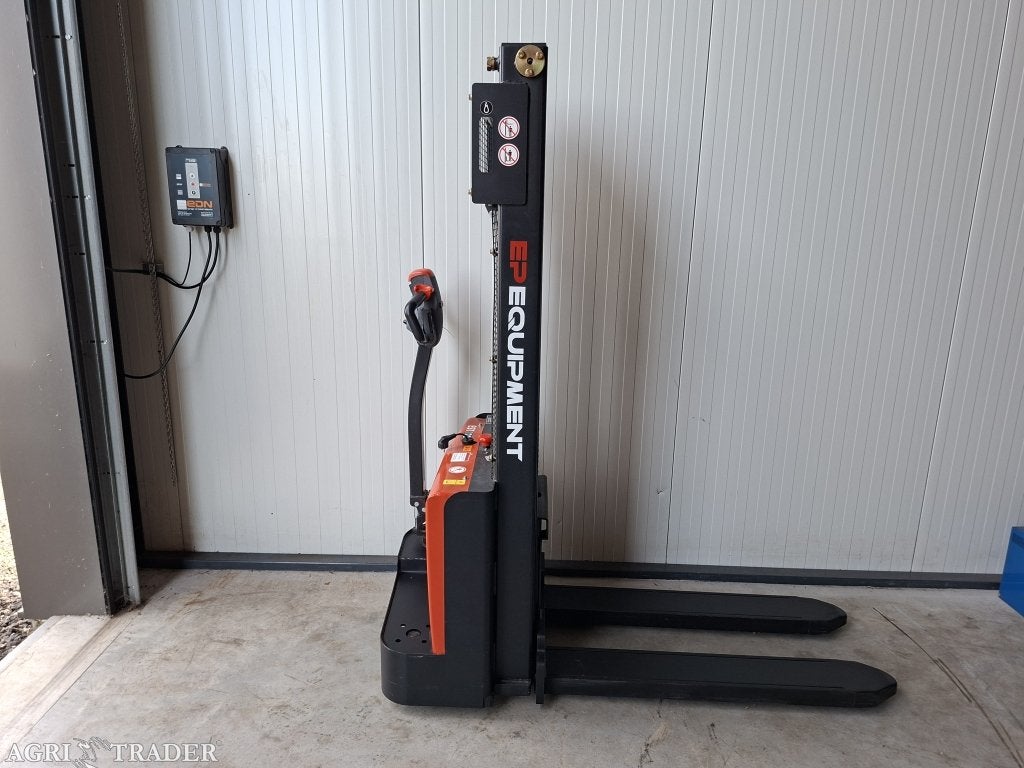Elektrische stapelaar EST122 2.7 meter 1200 kg 6 uur nieuwe, -, Niet opgegeven, Ophalen of Verzenden, Zo goed als nieuw