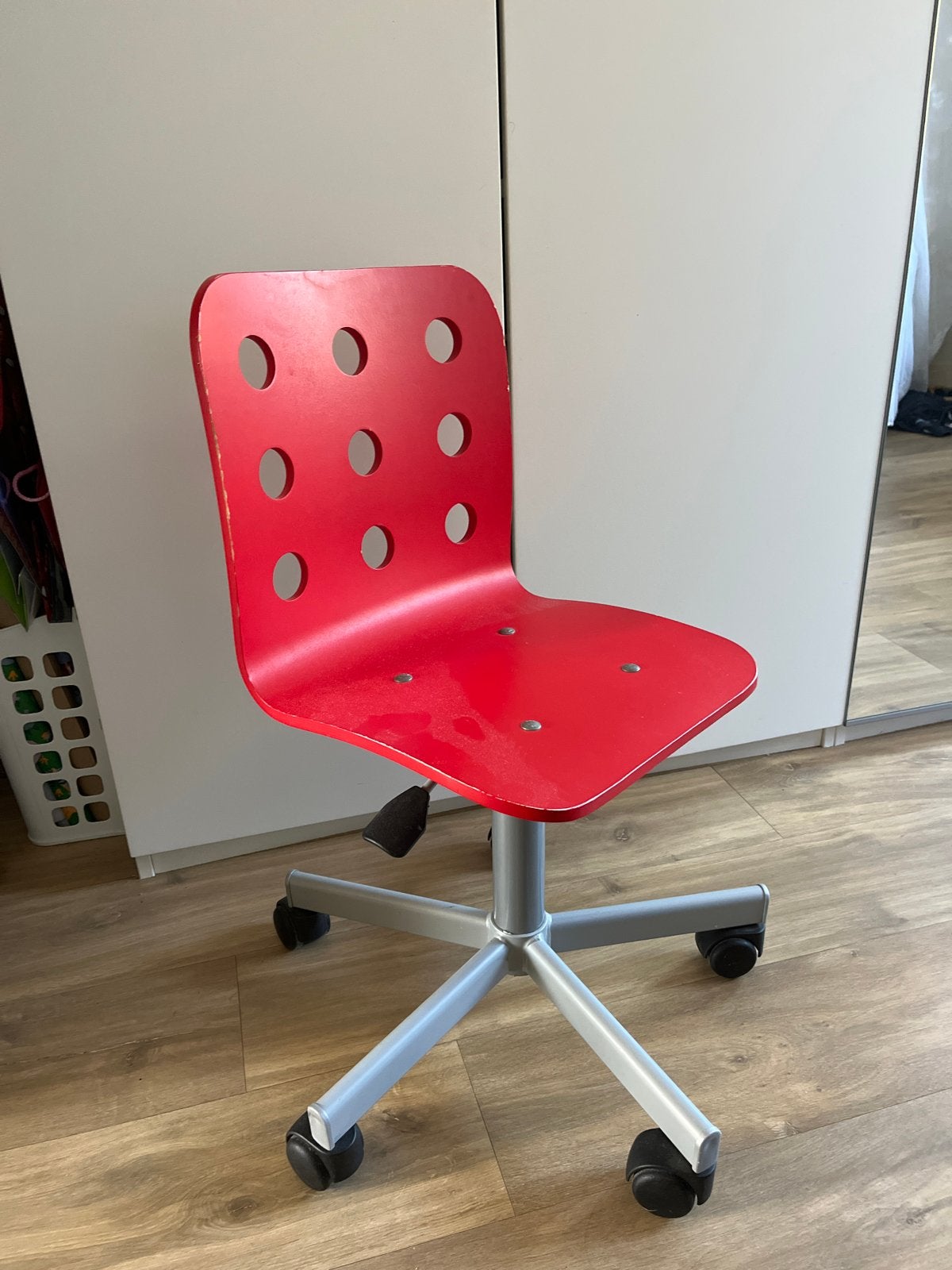 IKEA Kinderbureaustoel - Rood, Huis en Inrichting, Ophalen, Gebruikt, Rood, Bureaustoel