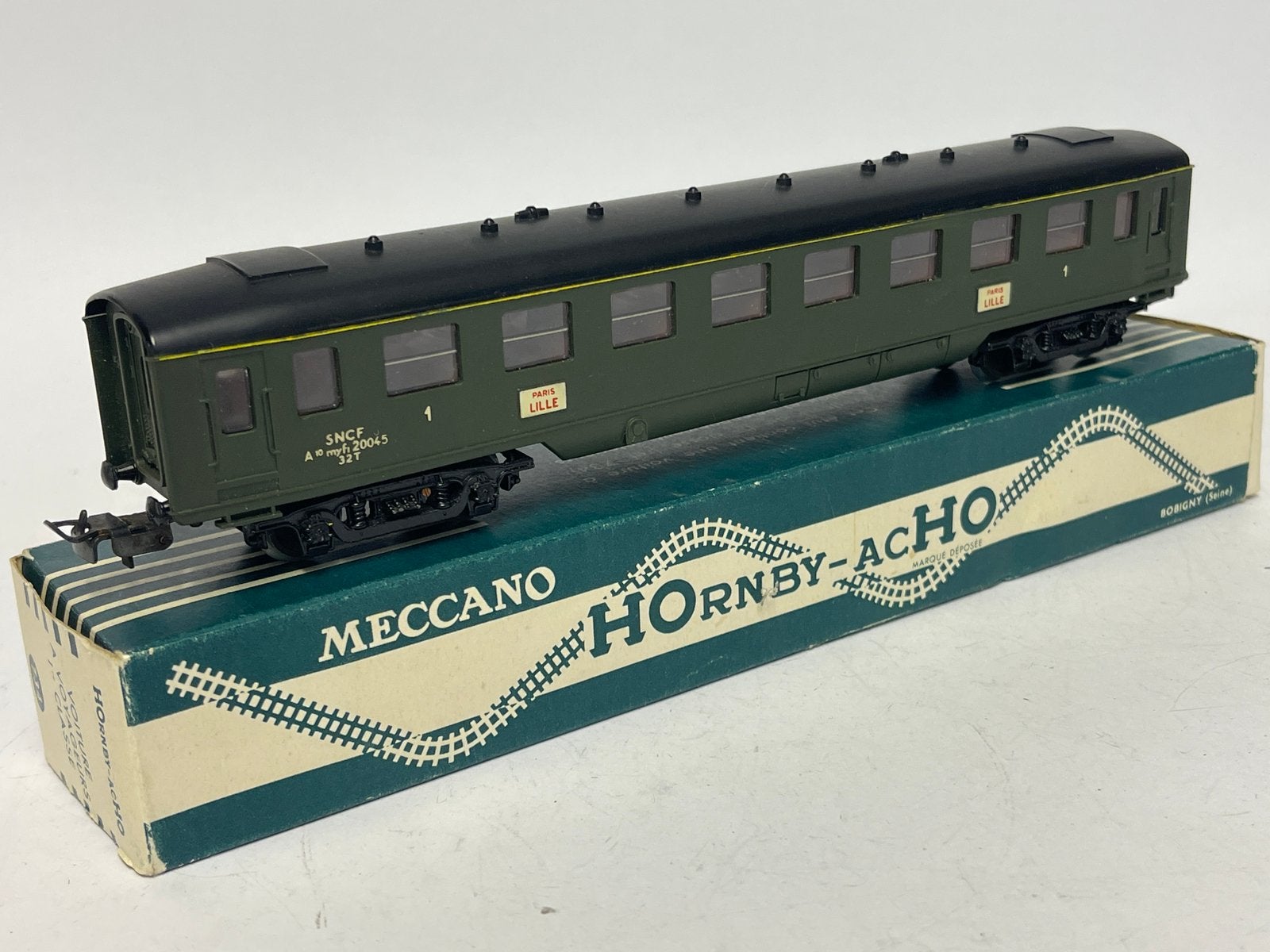 ** NIEUWSTAAT ** PERSONENRIJTUIG ** HORNBY 734 ** ACHO **, Overige merken, Gelijkstroom of Wisselstroom, Wagon, Ophalen of Verzenden