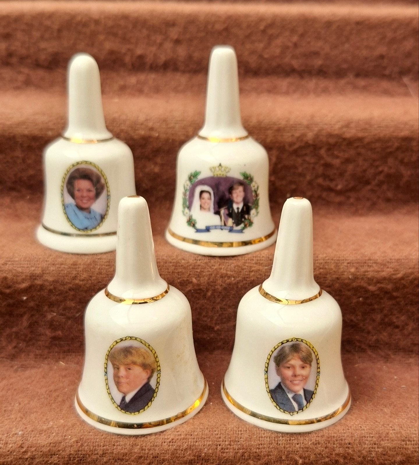 Set van 4 Koninklijke Herdenkingsbelletjes, Ophalen of Verzenden, Zo goed als nieuw, Nederland, Overige typen