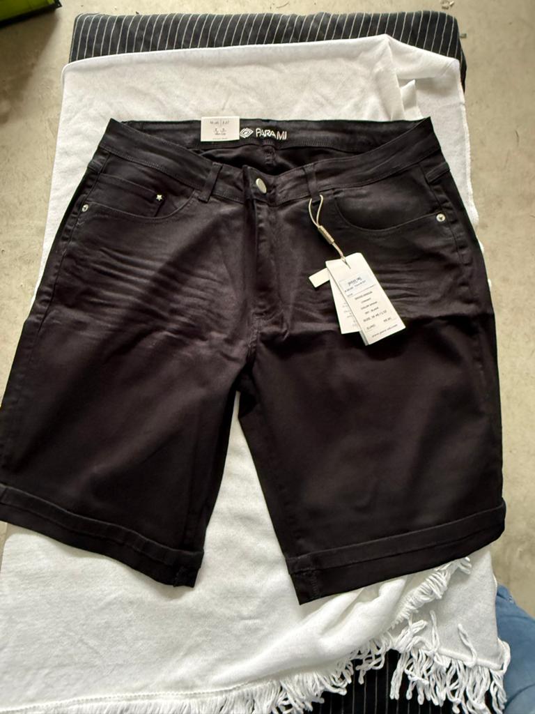 Para Mi Zwarte Korte Broek Maat 46, Kleding | Dames, Broeken en Pantalons, Kort, Zwart, Maat 46/48 (XL) of groter, Nieuw