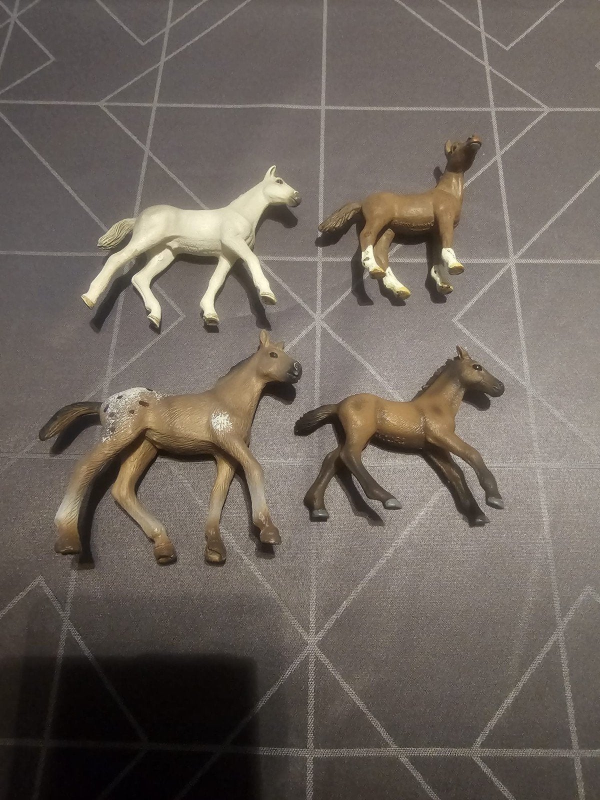 Schleich veulens, Ophalen of Verzenden, Zo goed als nieuw, Paard, Beeldje of Figuurtje