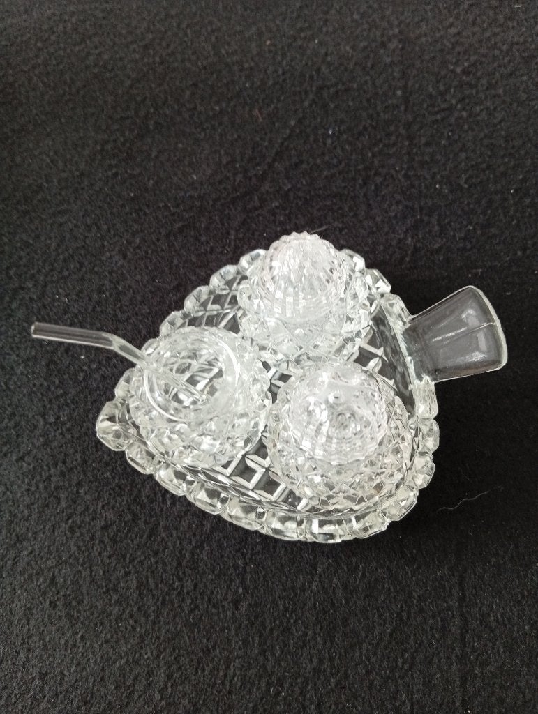 oud peper zout en mosterd stelletje op glazen schaaltje, Ophalen of Verzenden