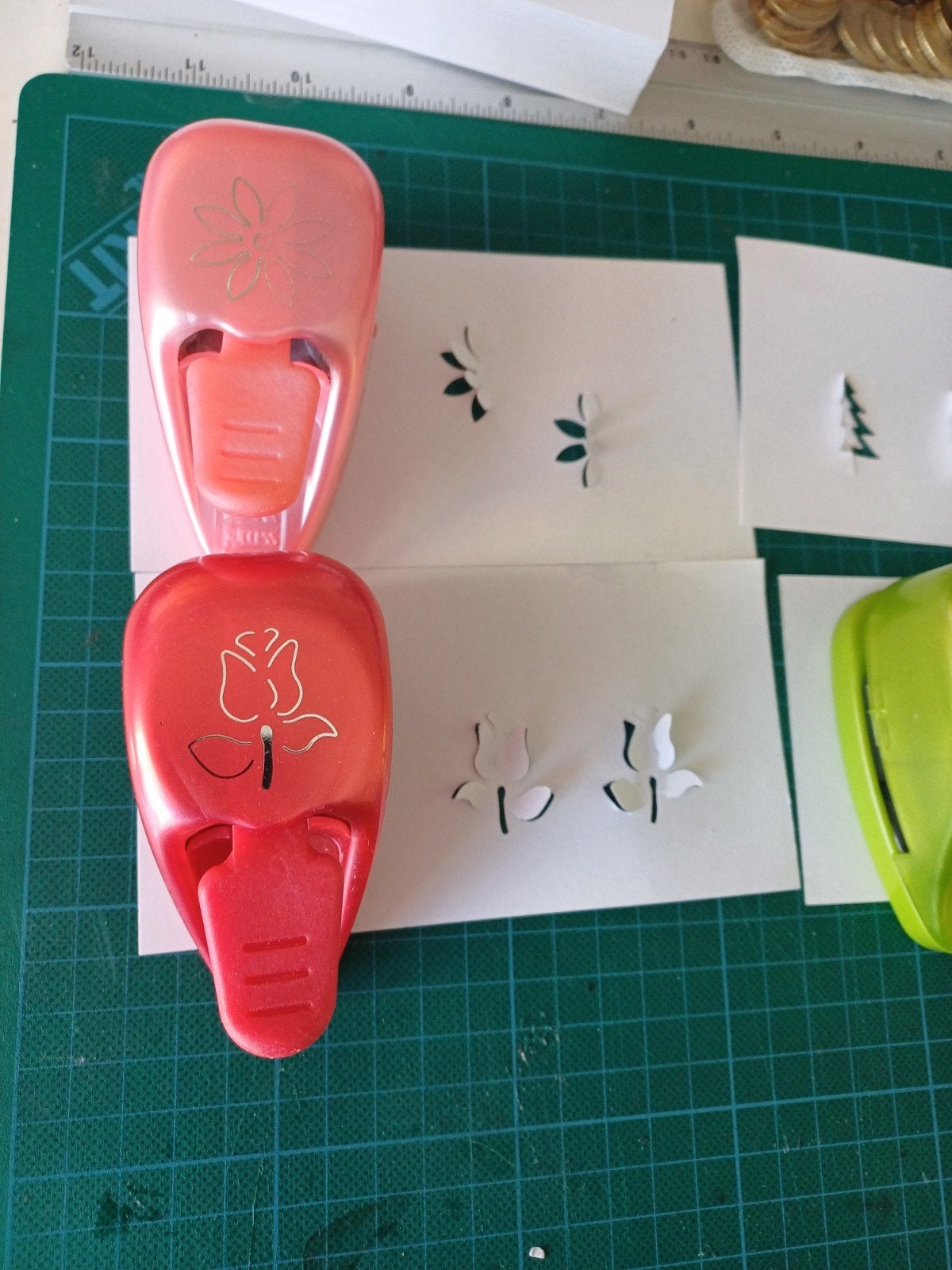 Papier ponsen, Ophalen, Zo goed als nieuw, Overige thema's, Pons of Mal