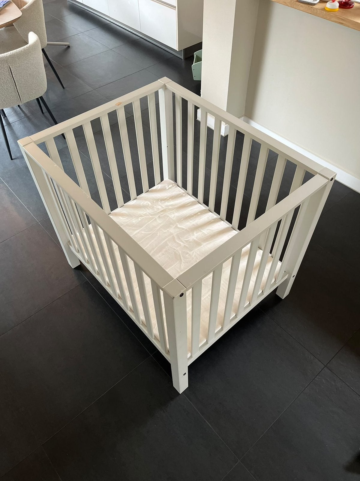 Babypark box Casper, Ophalen, Zo goed als nieuw, Boxkleed