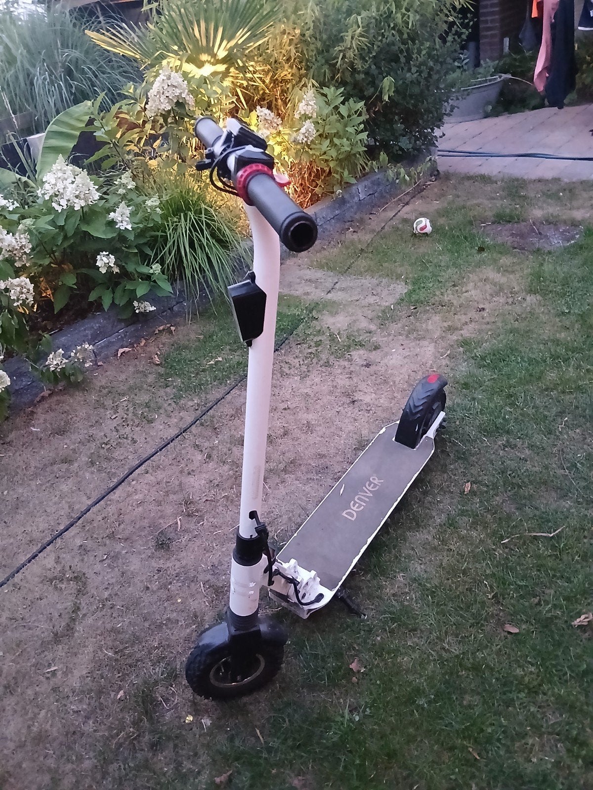 Denver elektrische step - gas blijft hangen, Ophalen, Gebruikt, Elektrische step (E-scooter), Denver