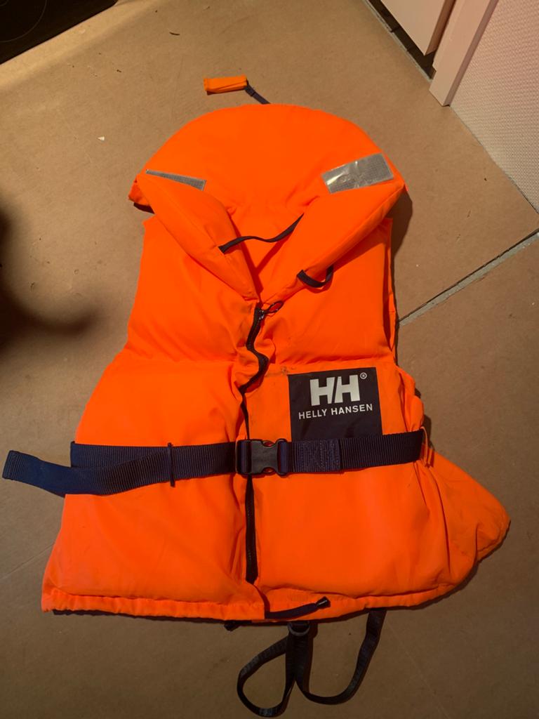 Helly Hansen zwemvest voor volwassenen tot 90 kilo, Watersport en Boten, Watersportkleding, Ophalen of Verzenden, Gebruikt, Dame of Heer