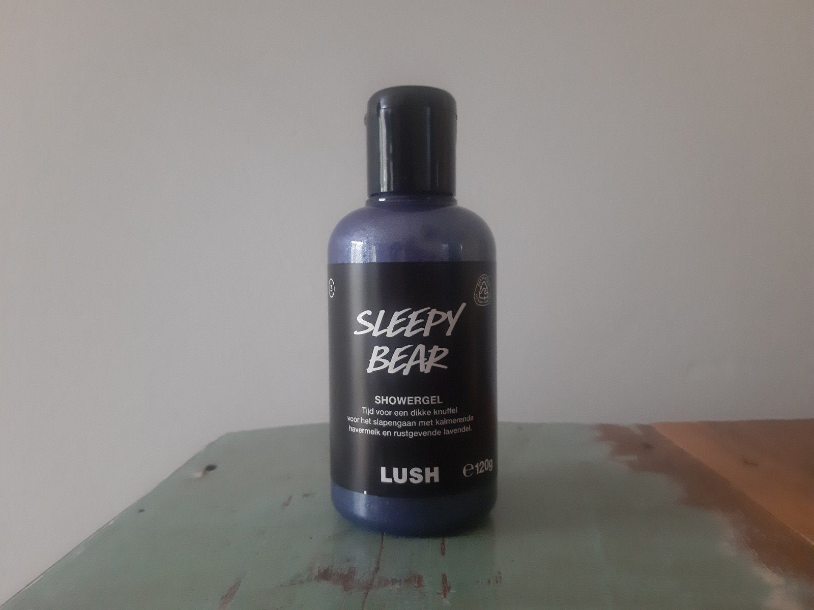LUSH SLEEPY BEAR SHOWERGEL 120 GRAM, Ophalen of Verzenden, Zo goed als nieuw, Bad & Douche