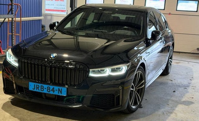 BMW 7-Serie 730d 286pk Aut 2022 Zwart, Auto's, BMW, Automaat, Achterwielaandrijving, 2993 cc, Zwart