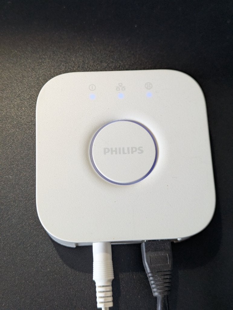 Philips Hue Bridge 2.1 / V2, model 3241312018A, Huis en Inrichting, Ophalen of Verzenden, Zo goed als nieuw, Overige fittingen