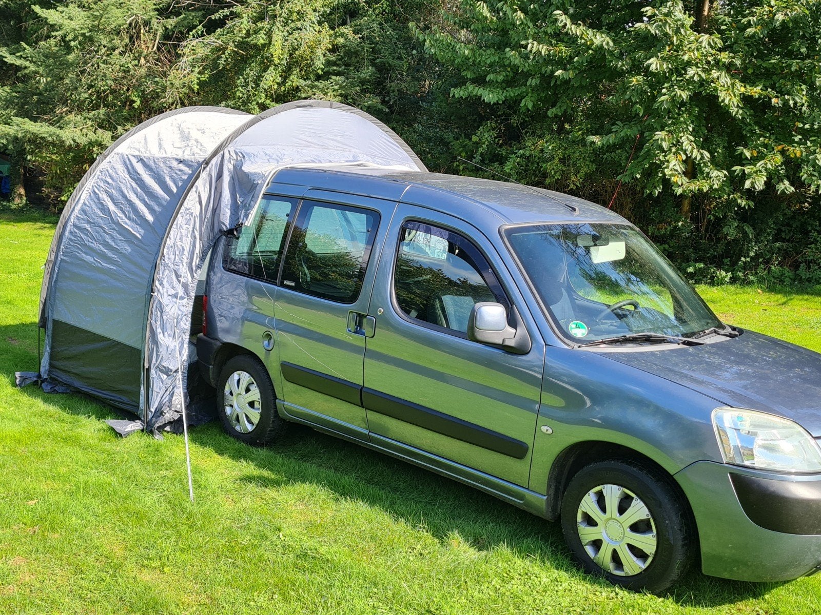 Citroën Berlingo 1.6 2006 lpg G3 airco minicamper youngtimer, Auto's, Voorwielaandrijving, Stof, 4 cilinders, Berlingo