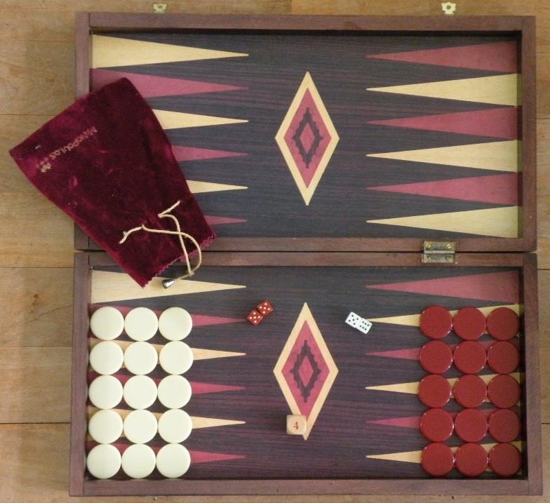 Backgammon in houten koffer. Manopoulos., Ophalen of Verzenden, 500 t/m 1500 stukjes, Zo goed als nieuw, Overige typen
