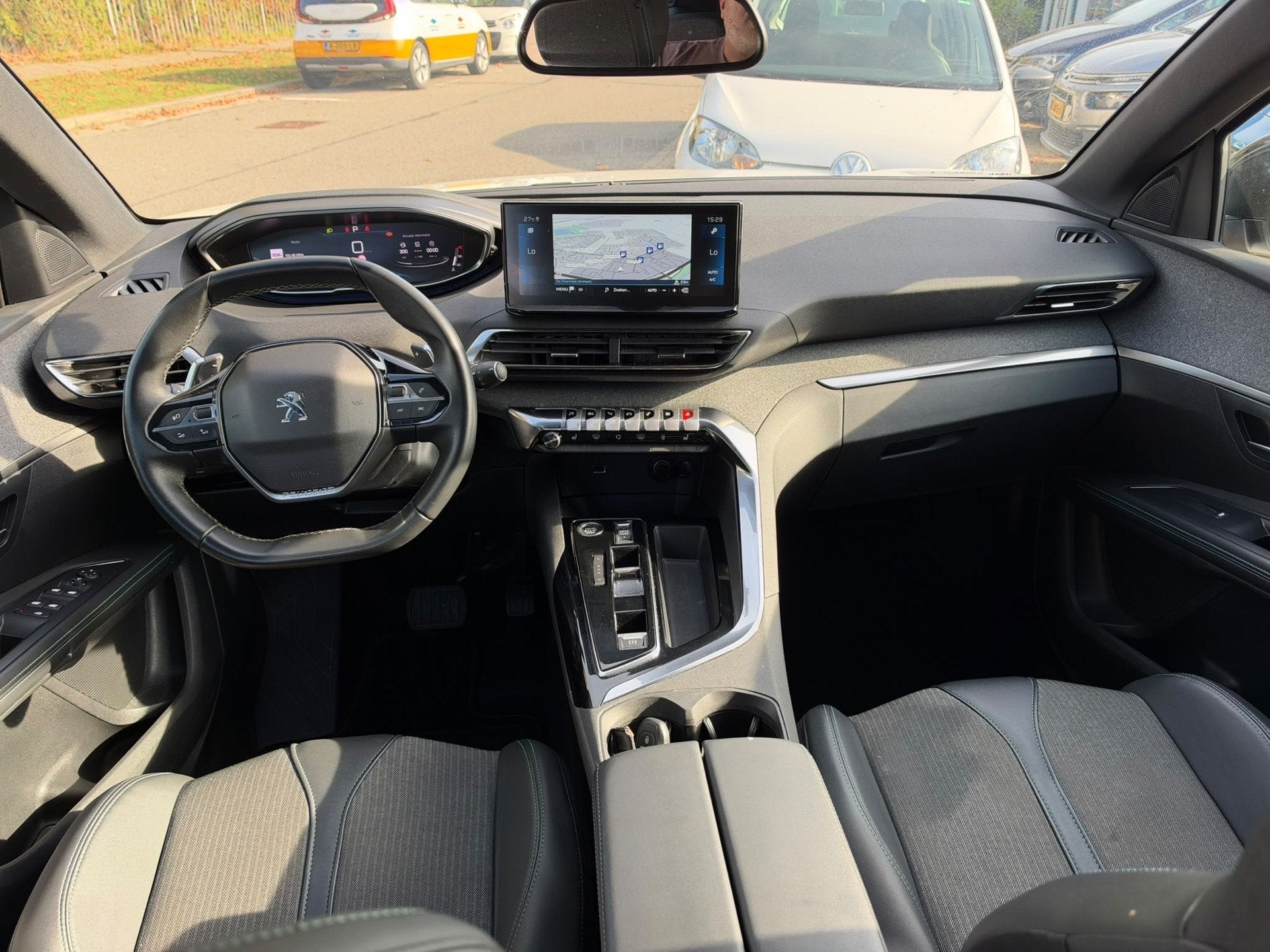 Peugeot 5008 1.2 PureTech Allure Pack Business Navi, Camera,, Dealer onderhouden, 15 km/l, Gebruikt, Euro 6