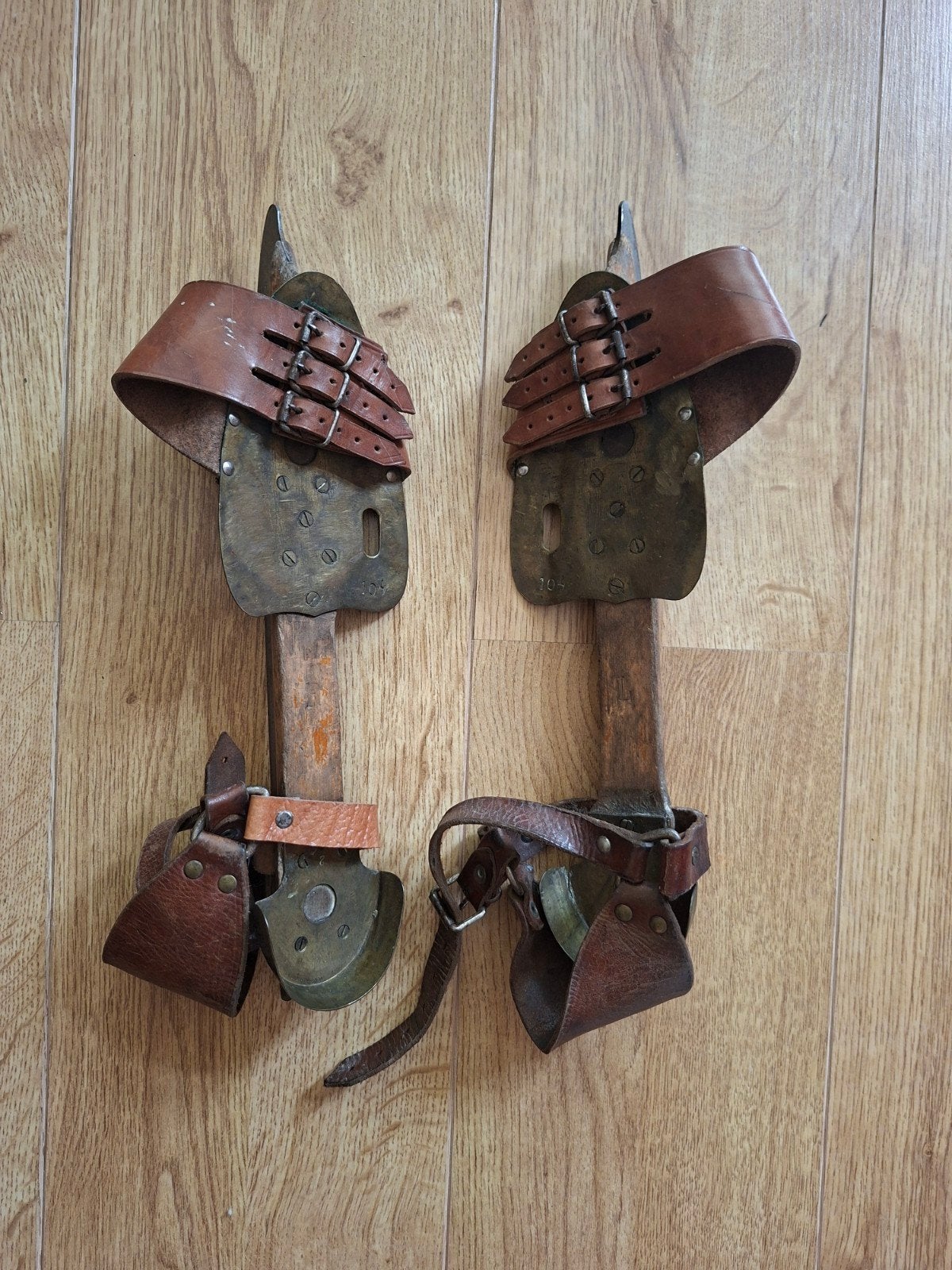 Antieke Friese doorlopers - G.S. Ruiter Akkrum ~31 cm lang, Antiek en Kunst, Ophalen of Verzenden