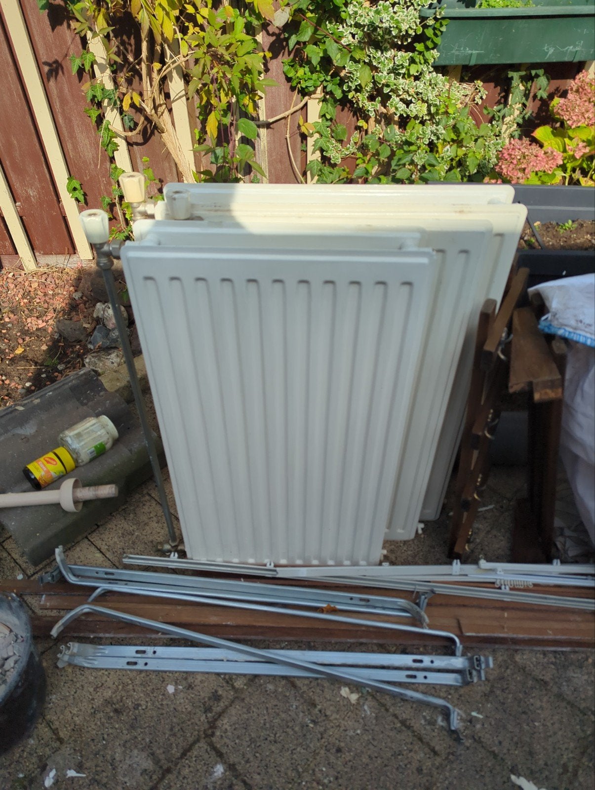 Set van 3 gebruikte radiatoren met bevestigingsmateriaal, Ophalen, Radiator, Minder dan 60 cm, 80 cm of meer