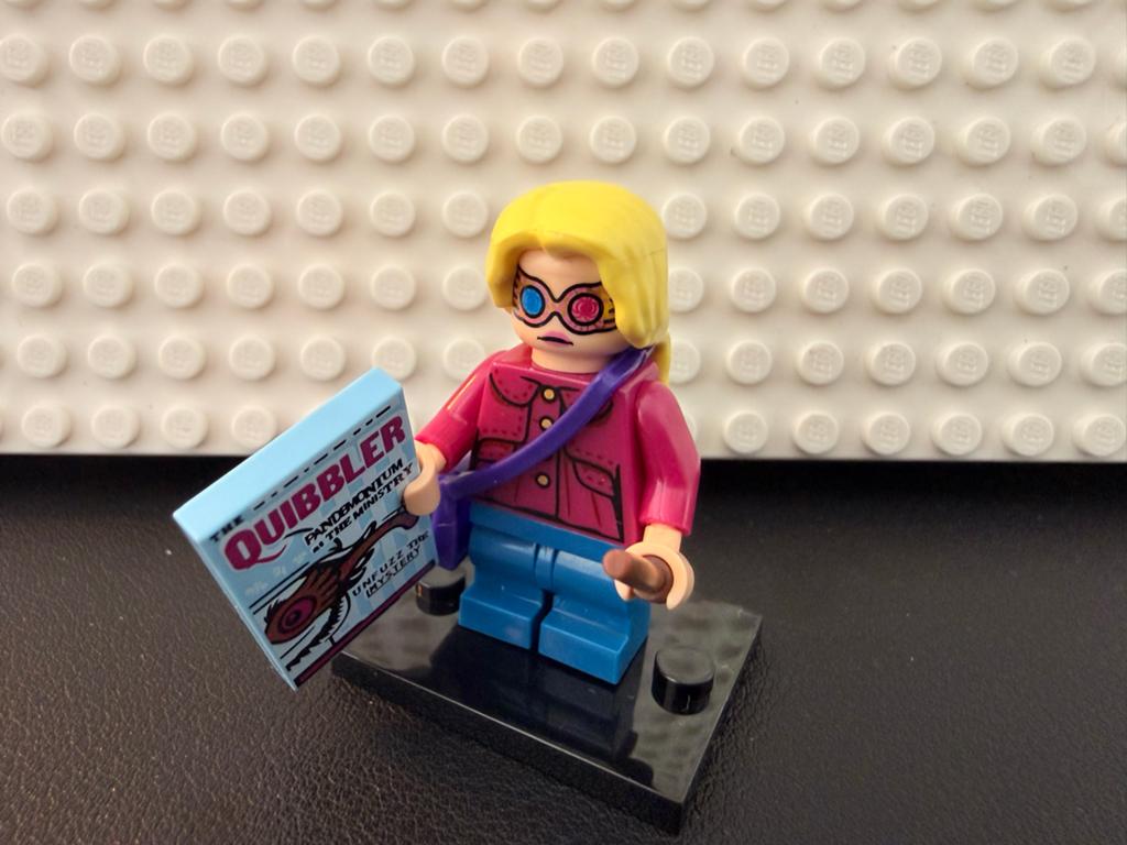 Harry Potter: Luna Lovegood Minifig, Lego, Harry Potter, Ophalen of Verzenden, Zo goed als nieuw