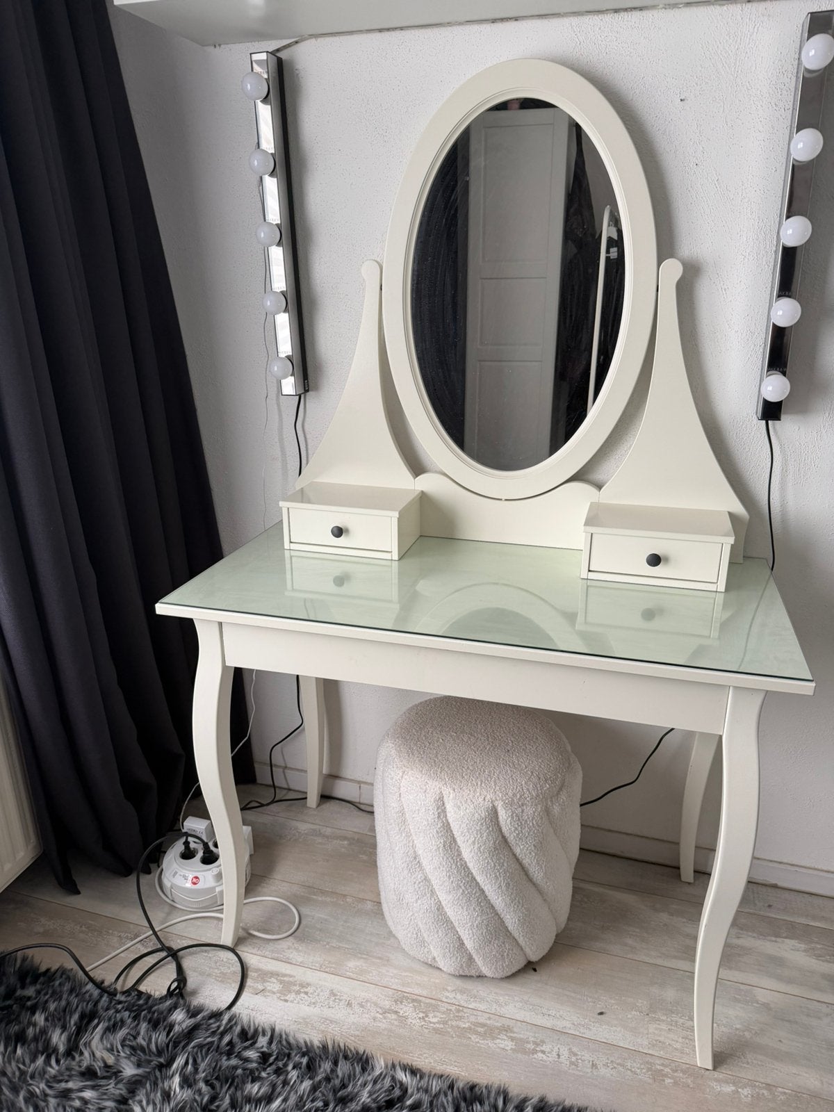 Make up tafel Hemnes (ikea), Ophalen, Zo goed als nieuw, 50 tot 100 cm, Minder dan 100 cm
