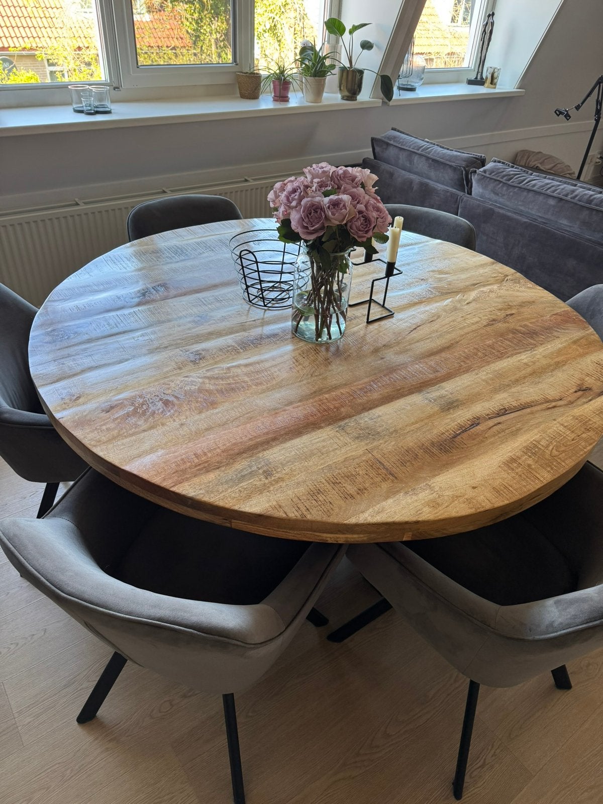 Ronde (massief) mango houten eettafel 150 cm, Huis en Inrichting, Tafels | Eettafels, Ophalen, Zo goed als nieuw, Rond, 100 tot 150 cm