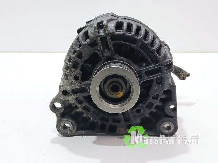 Dynamo van een Volkswagen Golf, Gebruikt, -, Volkswagen, -
