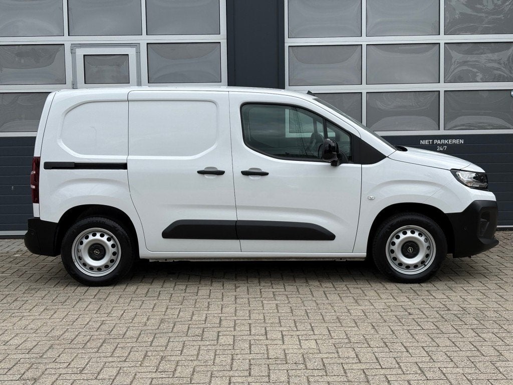 Opel COMBO 1.5D 130PK Automaat / Camera / Cruise / Virtual C, Automaat, Wit, Bedrijf, 1500 cc