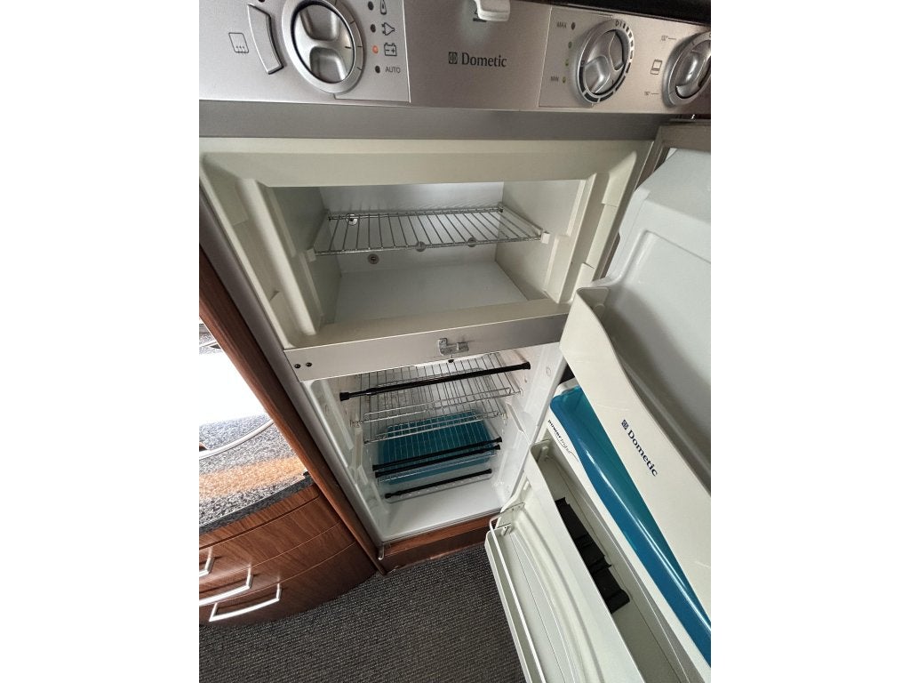 Foto 17 van HYMER B524 SL 2X Airco/Garage Fiat Ducato 130PK 2008
