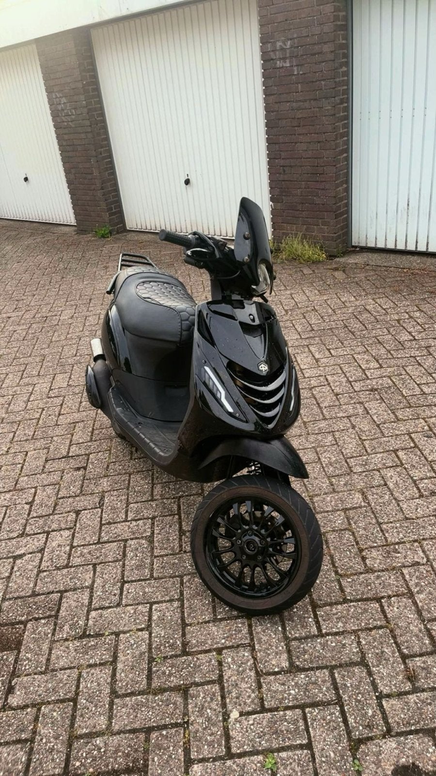 Zip 70cc te koop of teruil tegen vespa 80cc, Ophalen, Tweetakt, Maximaal 45 km/u, Zo goed als nieuw