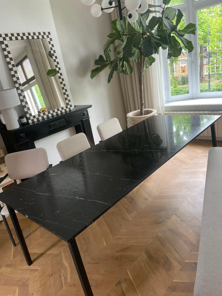 Mooie eettafel zwart / wit marmer maat 240 bij 90, Huis en Inrichting, Ophalen, Overige materialen, Gebruikt, 200 cm of meer