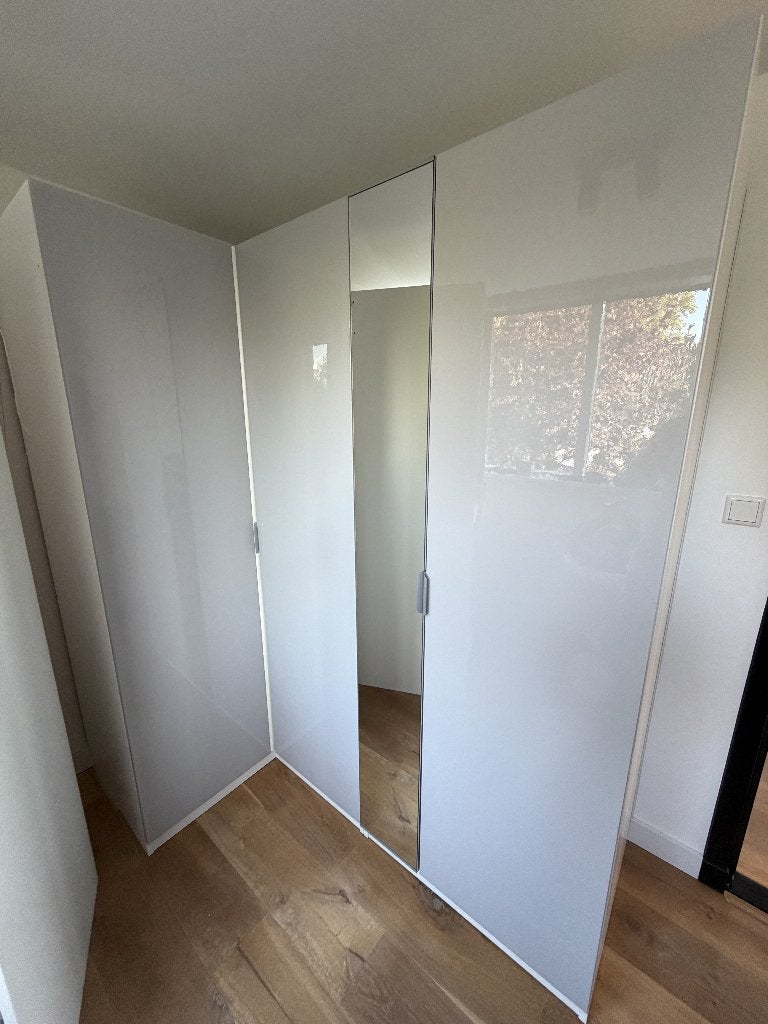 IKEA PAX hoekkast–3 delen, hoogglans deuren, ledverlichting, Huis en Inrichting, Ophalen, 200 cm of meer, 75 cm of meer, 150 tot 200 cm