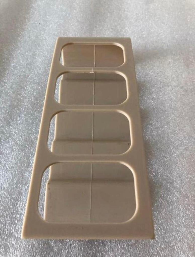 Afstandsbediening houder voor 4 - beigekleur, Beige, Overige stijlen, Kunststof, Ophalen of Verzenden