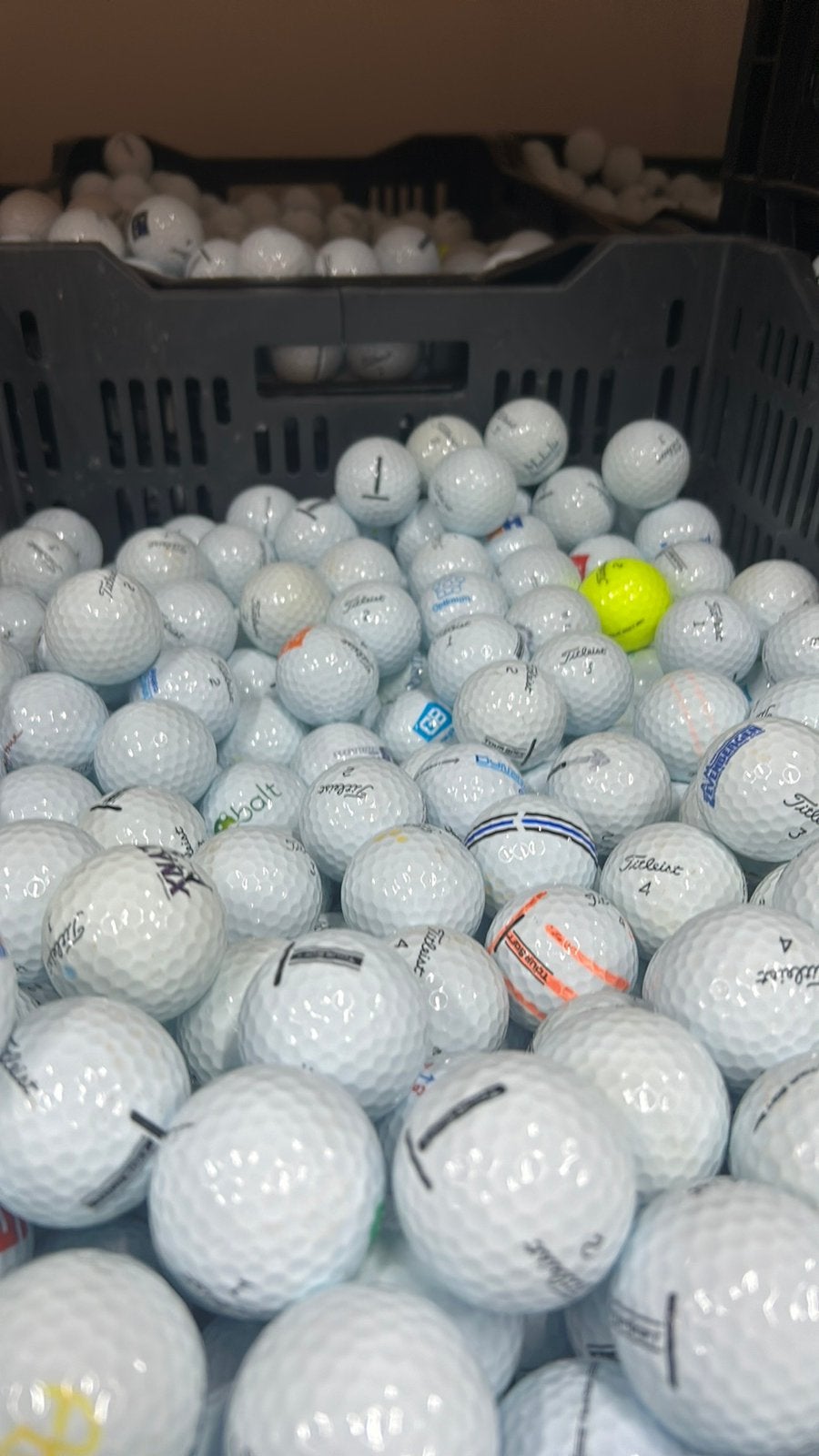 50 Titleist Tour Soft Golfballen AAAA, Ophalen of Verzenden, Zo goed als nieuw, Bal(len)