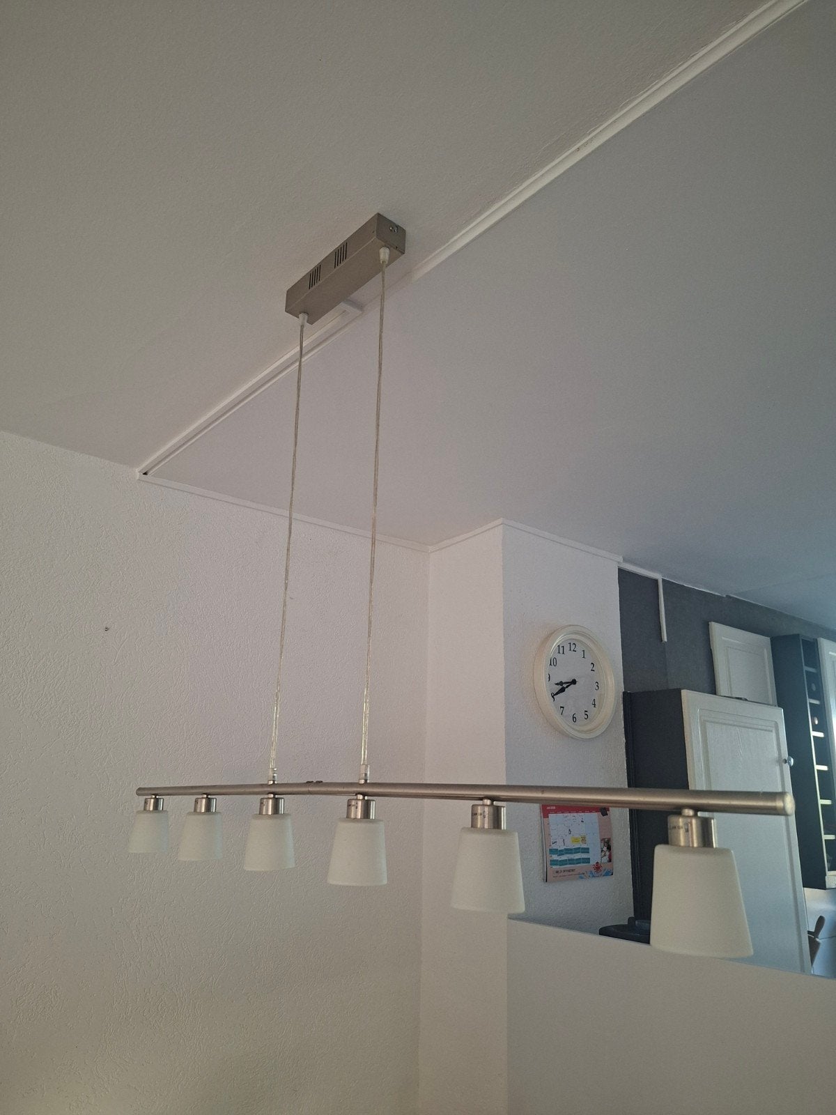 Moderne hanglamp met 5 glazen kappen, Ophalen, Gebruikt, E14 (klein), Glas