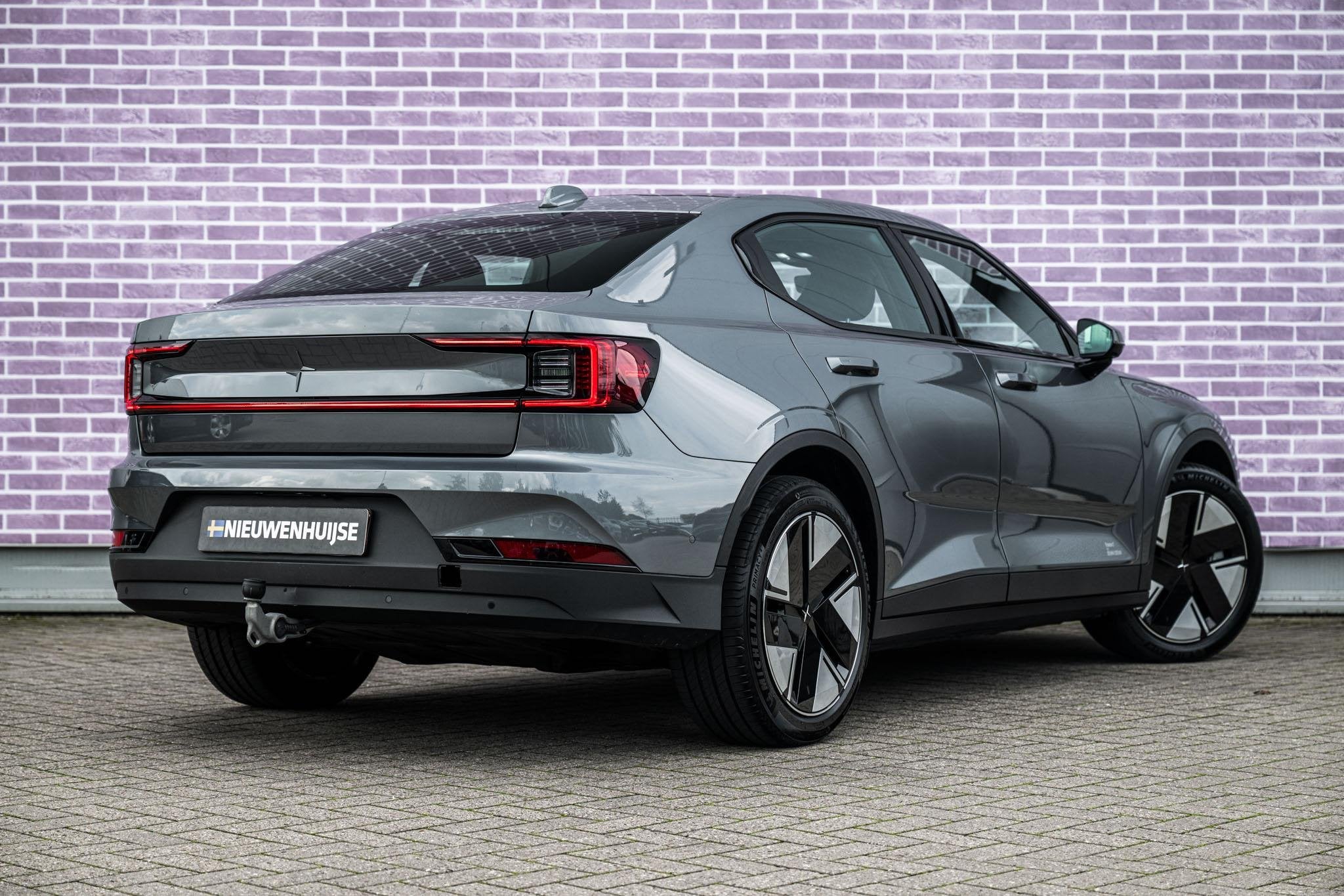 Polestar 2 Long Range Single Motor 82 kWh | Trekhaak | Panor, Auto's, Automaat, 82 kWh, Automatische klimaatregeling, Origineel Nederlands