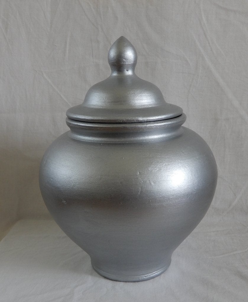 Urn Zilver kleur ( Verdeel urn ), Nieuw, Ophalen of Verzenden, Klassiek, Steen/keramiek