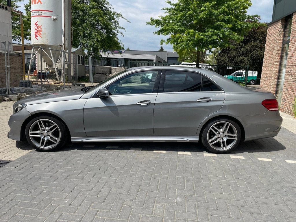 Mercedes-Benz E-klasse 300 BlueTEC HYBRID, Auto's, Mercedes-Benz, Euro 5, Achterwielaandrijving, Gebruikt, Origineel Nederlands