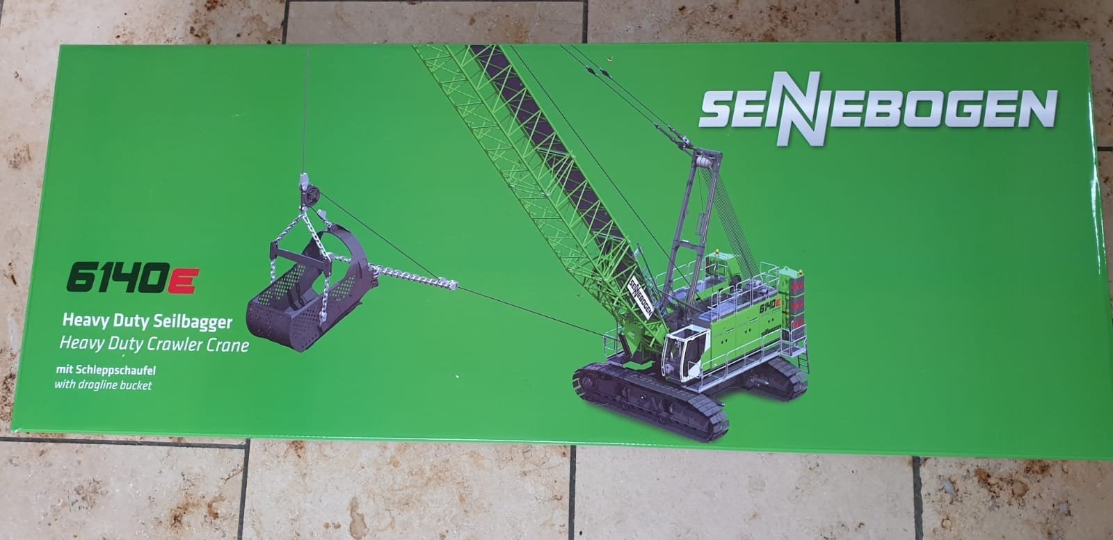 SENNEBOGEN 6140HD draadkraan dragline met sleepbak Ros nieuw, Hobby en Vrije tijd, Ophalen of Verzenden, Nieuw, Hijskraan, Tractor of Landbouw