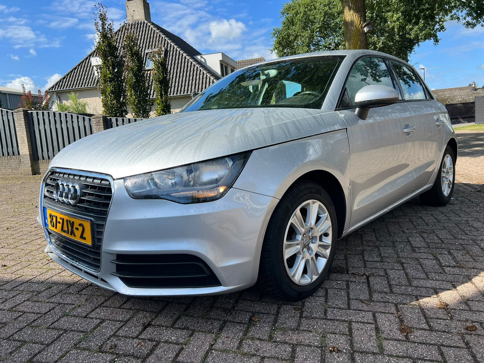 Audi A1 1.2 Tfsi 63KW SB 2013 Grijs, Voorwielaandrijving, 4 cilinders, Origineel Nederlands, Bedrijf