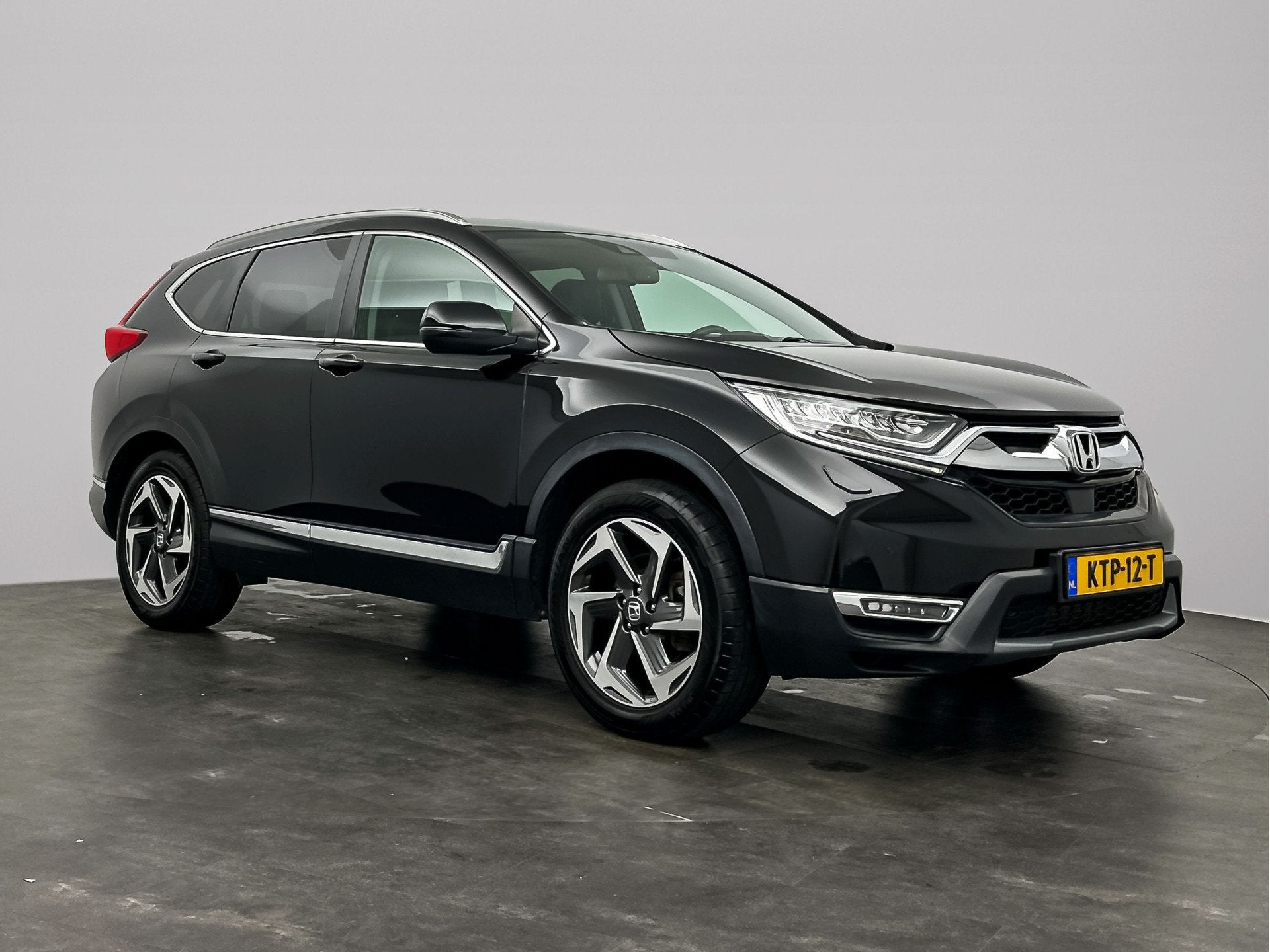 Honda CR-V 1.5 AWD Executive | schuif kantel dak | elektrisc, Auto's, Automaat, 12 maanden, 4 cilinders, Zwart