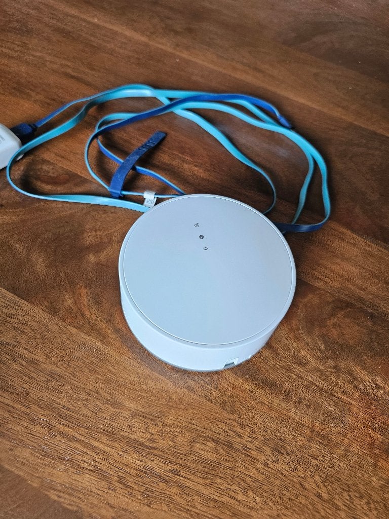 Ikea Tradfri hub (Zigbee), Ophalen of Verzenden, Zo goed als nieuw, Router, IKEA