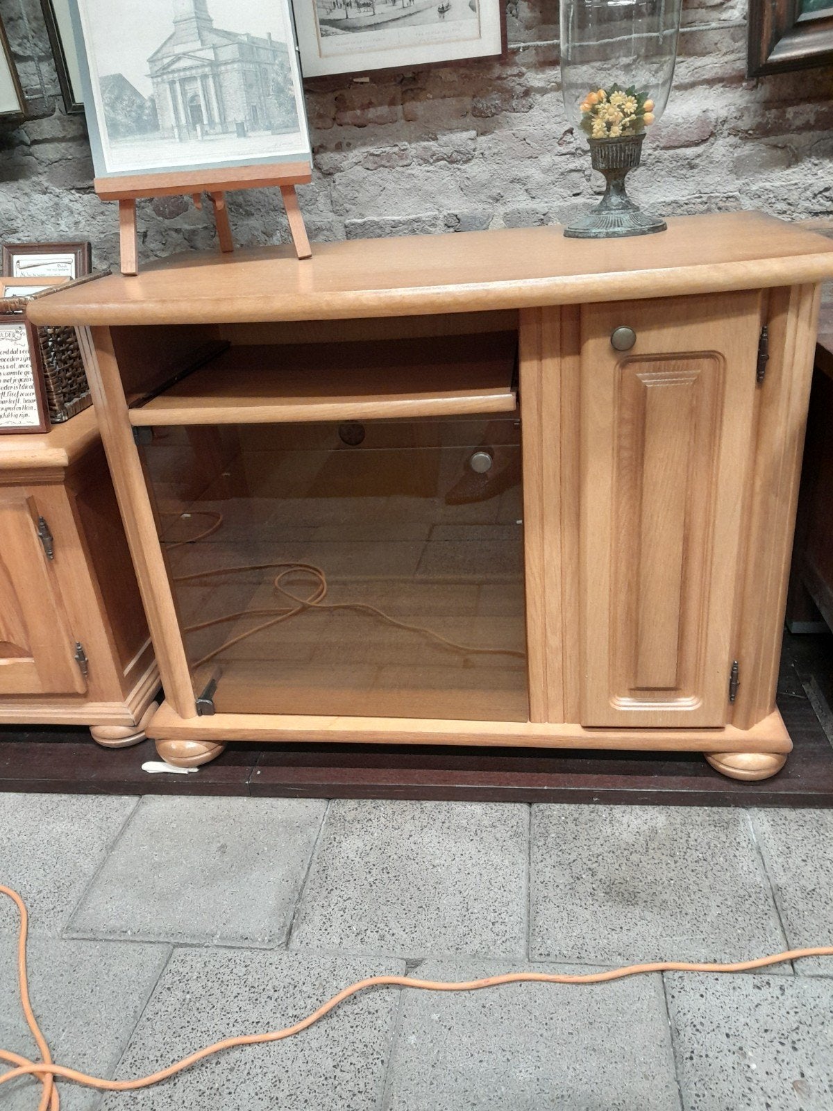 Blank eiken tv-kast, Huis en Inrichting, Kasten | Televisiemeubels, Ophalen, Gebruikt, Eikenhout