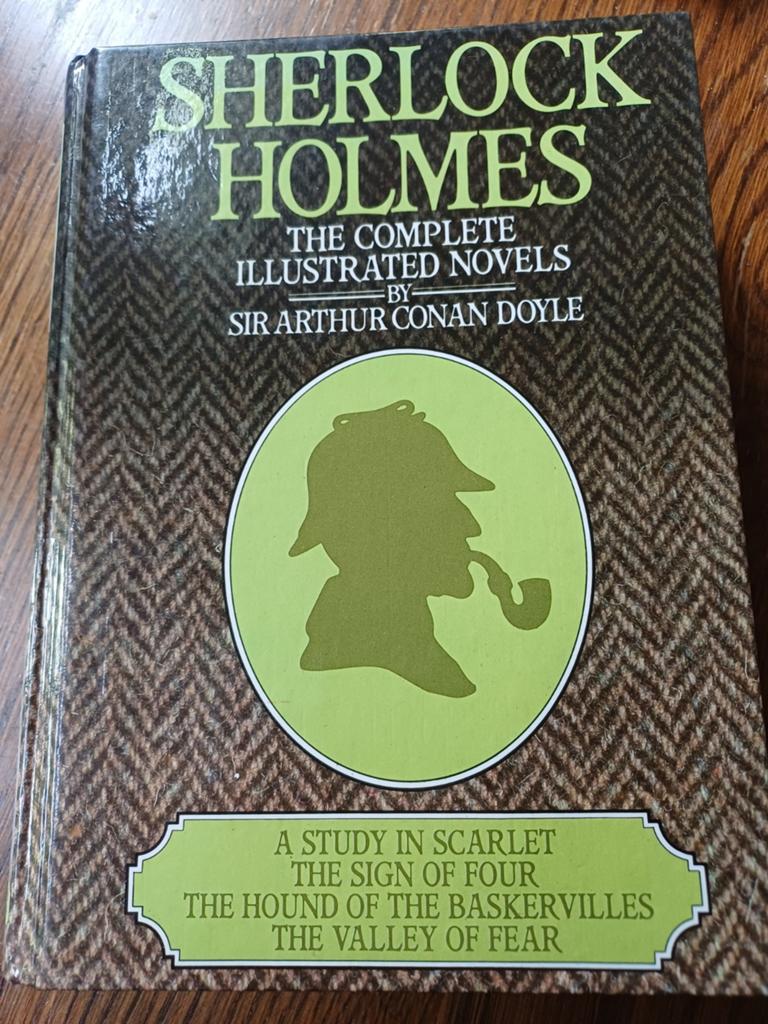 L6 Sherlock Holmes: The Complete Illustrated Novels, Boeken, Ophalen of Verzenden, Gelezen, Sir Arthur Conan Doyle